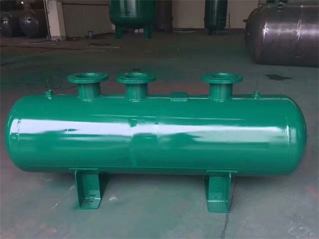 1679991473376569.jpeg 绥棱绥棱绥棱蒸汽分气缸1.jpeg